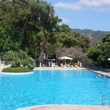 Club Bellamare Hotel 4*