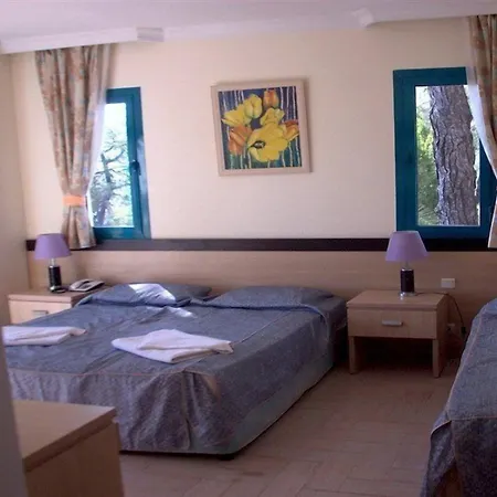 Club Bellamare 4* مرمريس