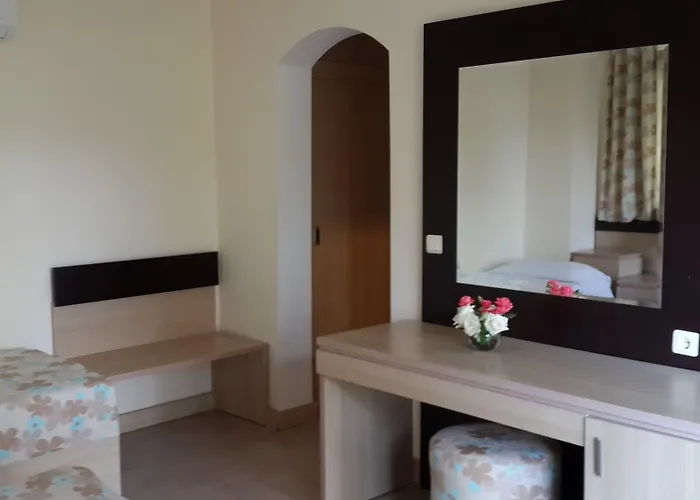 Club Bellamare فندق