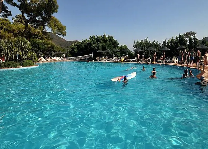 Club Bellamare فندق