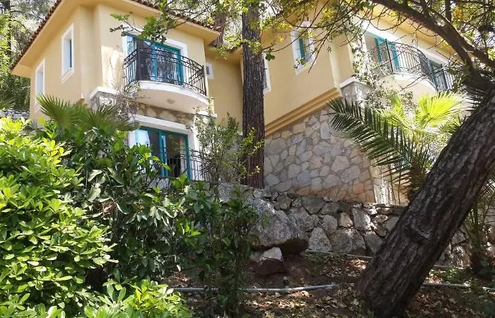 Club Bellamare 4* مرمريس