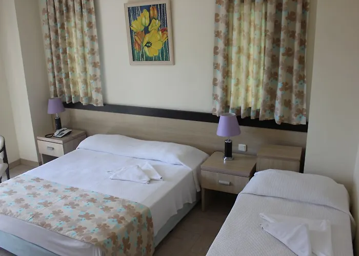 Club Bellamare فندق