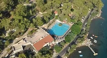 Club Bellamare Otel 4*