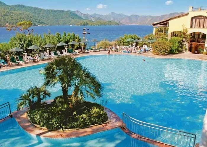 Hotel Club Bellamare 4*